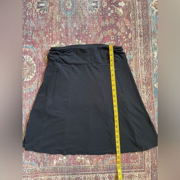 Medium women’s SCOTTEVEST Sandy Skirt knee length with hidden pockets - Picture 2 of 8